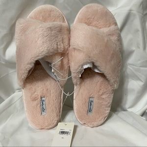 Splendid Pink Slippers